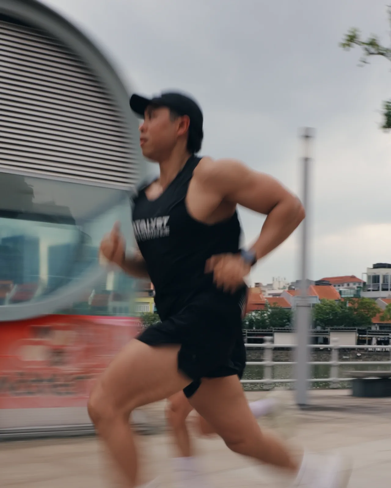 Ronald, Catalyst Performance 华语教练,新加坡河畔冲刺训练