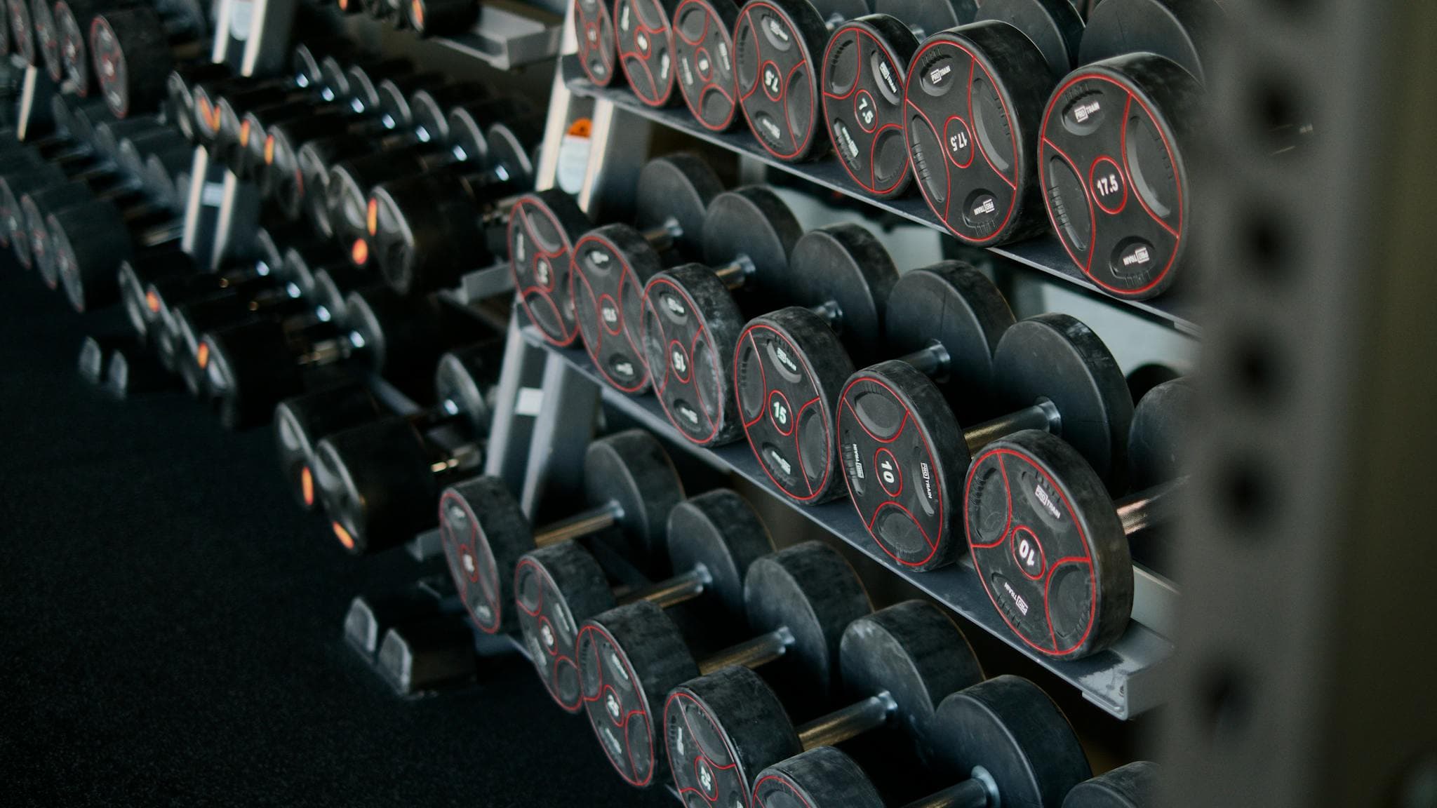 Body Recomposition After 40: Lose Fat While Keeping Muscle